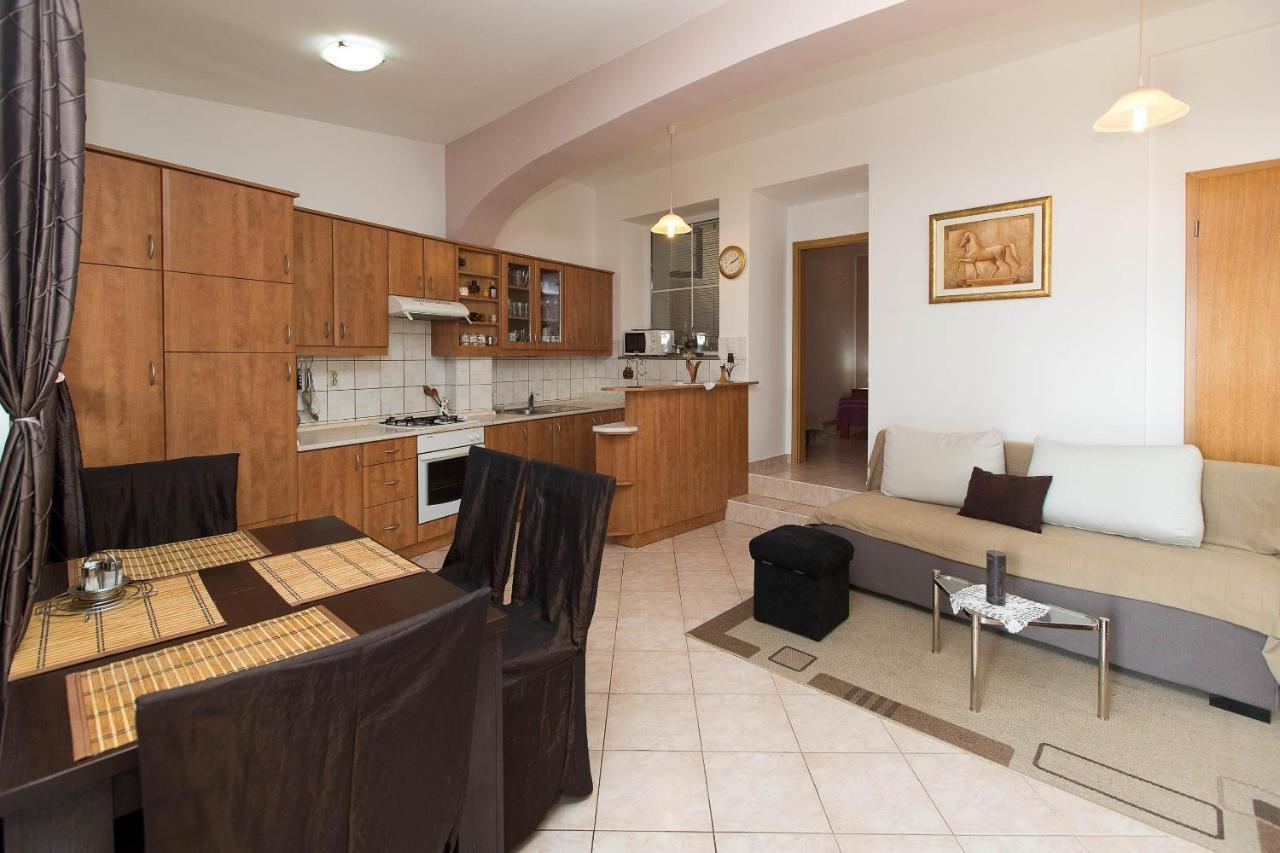 Apartmani Vera Crikvenica Dış mekan fotoğraf